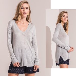 Rag Poets Heathered Gray Thin V Neck Sweater